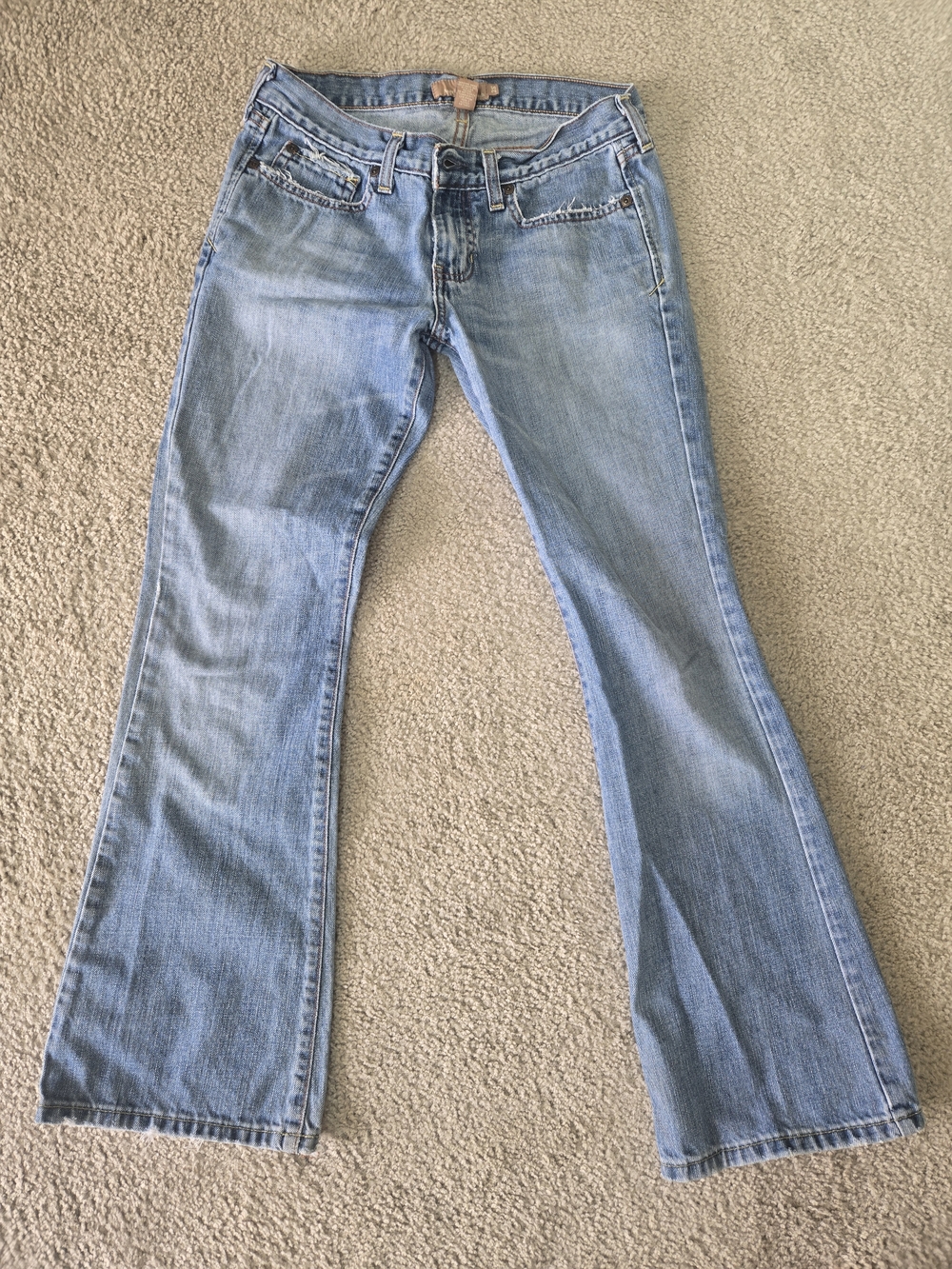 Abercrombie & Fitch Light Blue Flare Jeans Size 26